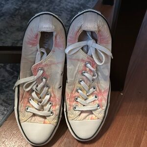Pink Converse low shoes
